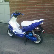 Peugeot SpeedFight 2 AC 