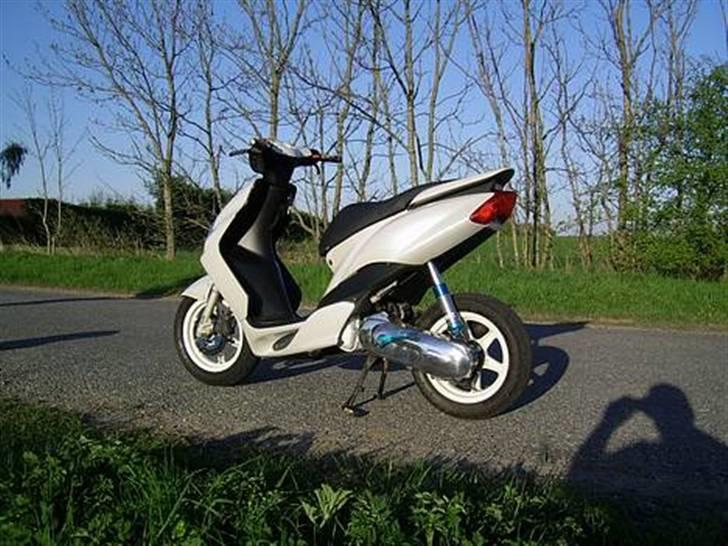 Yamaha Jog R.. Solgt.. billede 3