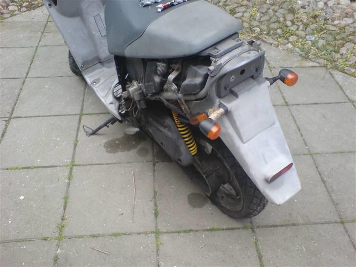 Derbi Hunter Manhattan - Før jeg malede og gjorde den i stand billede 2