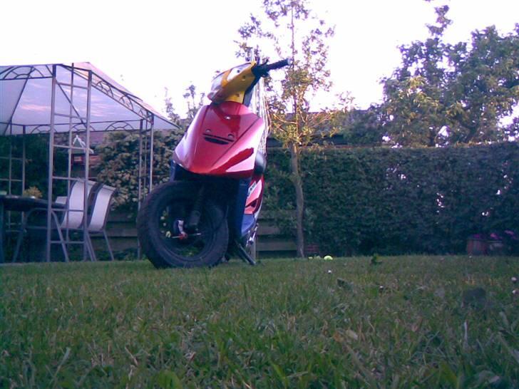 Yamaha Jog AS **SOLGT** - lækkert udsyn billede 12