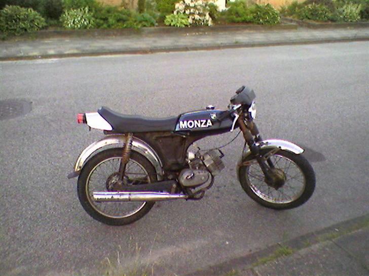 Puch monza\grand prix slogt billede 3