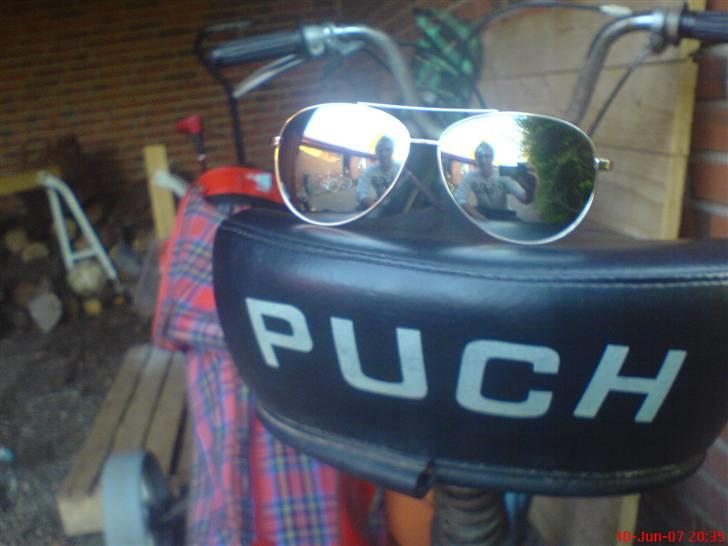 Puch Maxi  - High Glass :D Så behøves man ikke hjelmen :D billede 2