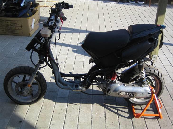 Aprilia SR-50, MHR LC byt. smx. billede 2