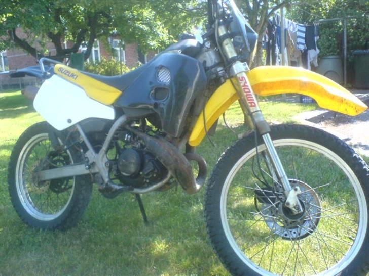 Suzuki Rmx billede 1