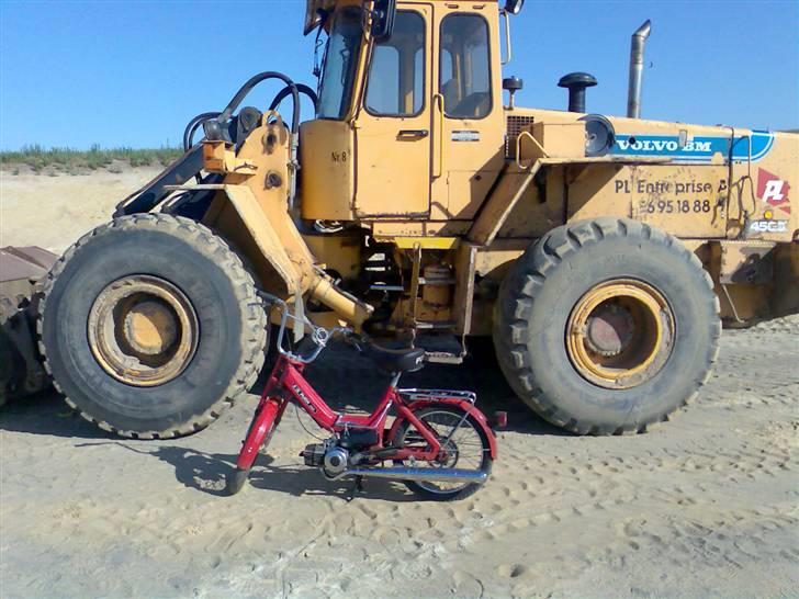 Puch Maxi k Solgt - forskel? nej, de kan ihvertfald trække lige så meget:D billede 9