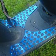 Aprilia ^ Sonic Byttet ^