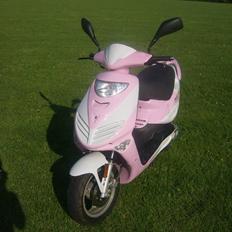 Adly Super Sonic TIL SALG