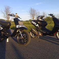 Aprilia SR50 LC DD Banejern solgt