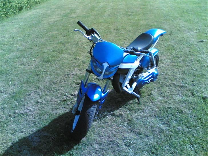 Suzuki StreetRox LCÐÐ [Solgt!] - Streeten i profil ;D billede 2