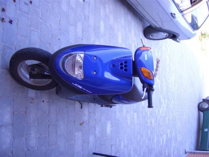 Yamaha jog space solgt - forfra tænkte på nye skjolde nogen ider måske sort ?? billede 2