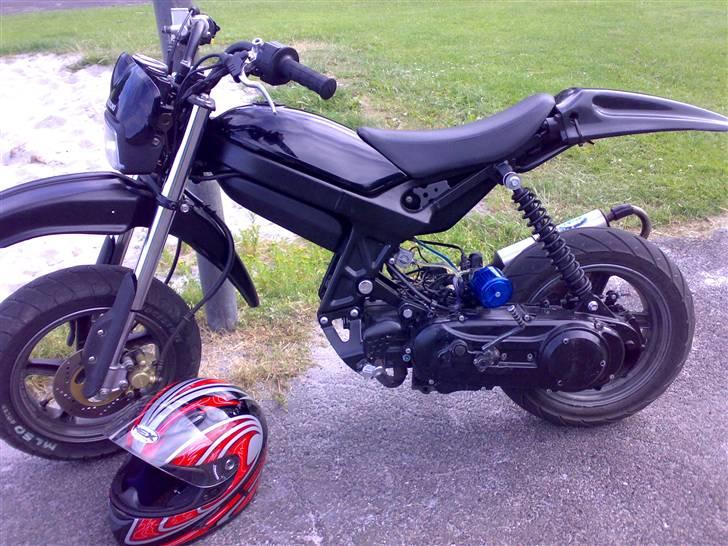 Suzuki street magic SOLGT billede 2