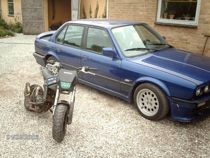 Suzuki street magic ( byttet ) - den står lige sammen med min bmw :) billede 1