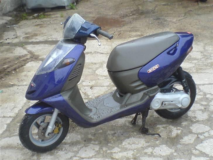 Aprilia Sonic The Black Pearl  - Standard (; billede 2