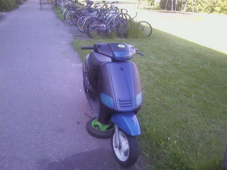 Piaggio zip (solgt) billede 1