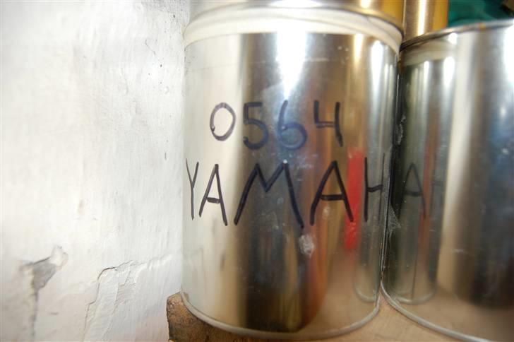 Yamaha FS-1 4 Gear SS (SOLGT) - Farvekode billede 12