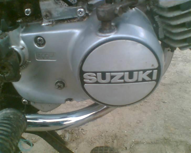 Suzuki Samurai DM50 SOLGT - Motoren :) billede 2
