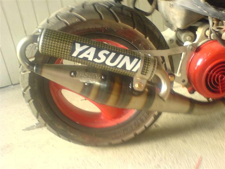 Yamaha neos((SOLGT)) - Min neos som den står nu billede 1