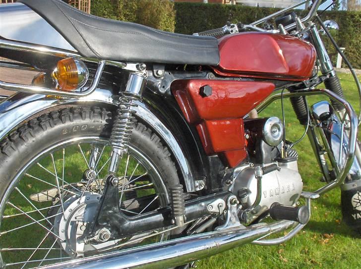 Yamaha FS1 DX billede 1