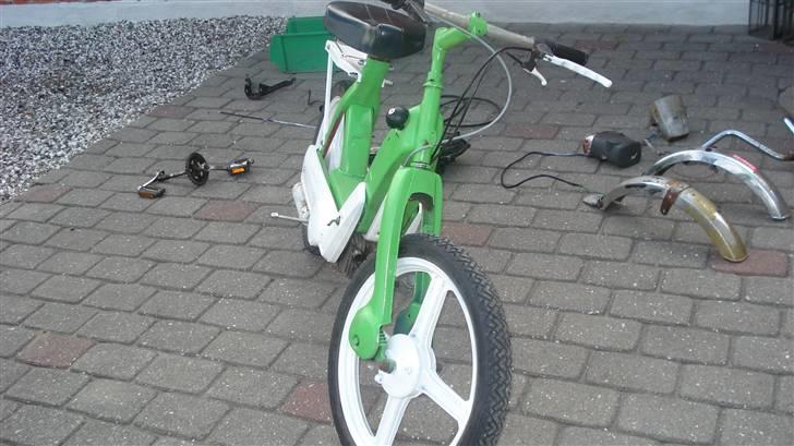 Vespa caio SOLGT billede 15