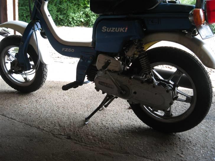Suzuki FZ50 [solgt] billede 9