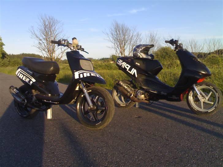 Aprilia SR50 LC DD Banejern solgt billede 1