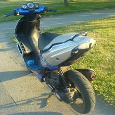 Peugeot speedfight2 * SOLGT*