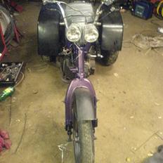 Suzuki hot 50(solgt)