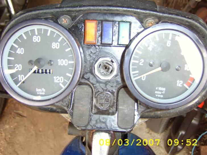 Puch Cobra M80 *TIL SALG* - Både speedometer og omdregningstæller. (Jeg har en ny tændingslås til den) billede 4