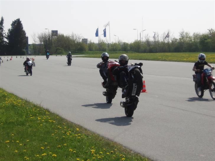 Aprilia SR50 LC DD Banejern solgt billede 4