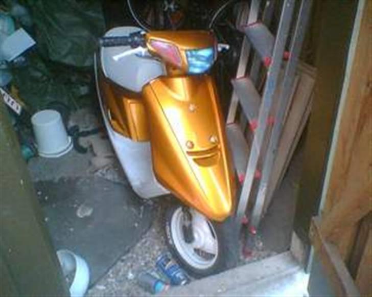 Yamaha Jog AS - sådan købte jeg den, snart nye billeder med "mine" ændringer billede 1