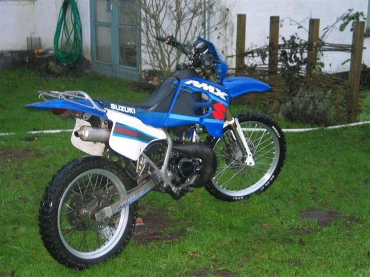Suzuki RMX billede 3