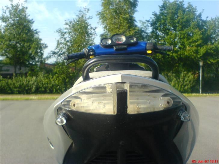 Peugeot speedfight2 * SOLGT* billede 4