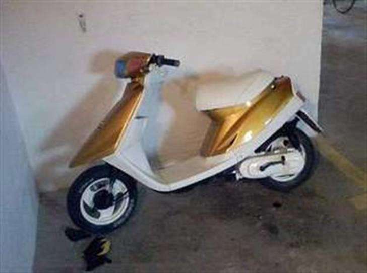 Yamaha Jog AS - sådan købte jeg den, snart nye billeder med "mine" ændringer billede 2