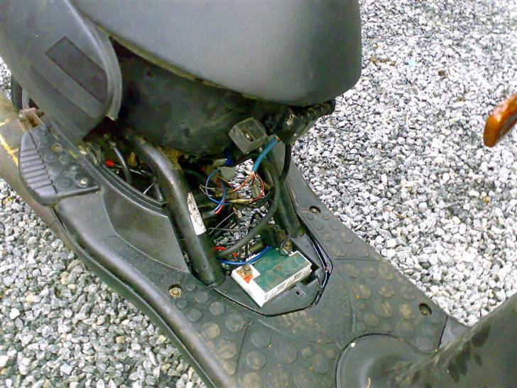 Aprilia sonic solgt - mangler de her skjolde skriv hvis i har nogle i vil af med billede 10