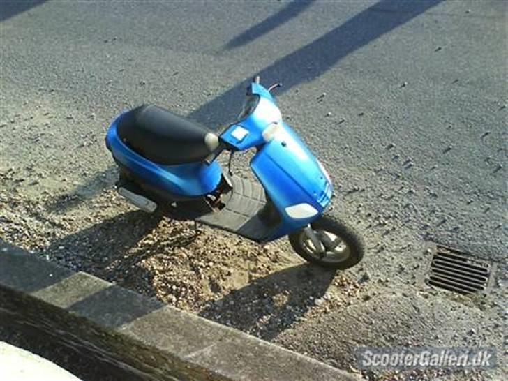 Piaggio Zip  solgt  billede 2