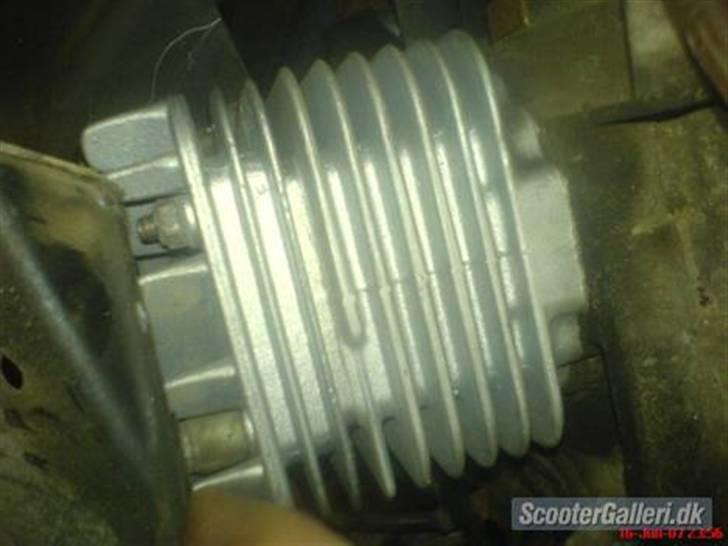 Piaggio Zip  solgt  billede 8