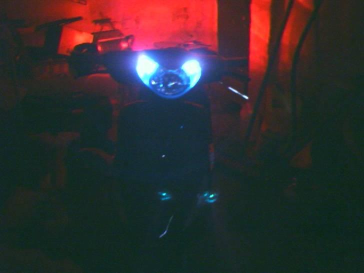 PGO Galaxy Ac / Usbeck SOLGT - Forlys, kun de blå tændt billede 2