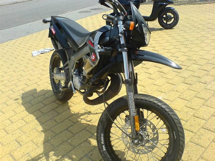 Derbi Senda SM X-treme [SOLGT] billede 3