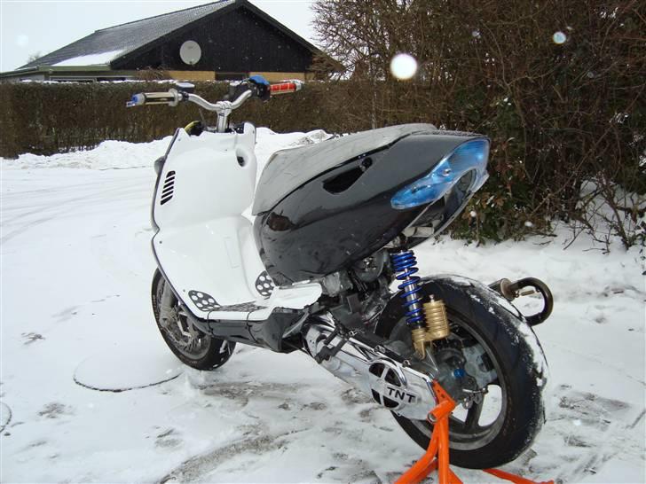 Aprilia Sonrox |XPT|™ VÆK - Nyt i sneen :) billede 4