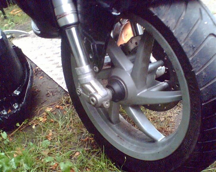 Gilera runner LC DD *byttet* - over size fælge med lavprofil :P billede 6