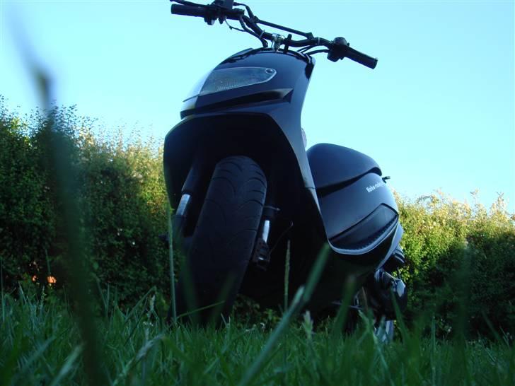 Suzuki estilete SOLGT billede 12