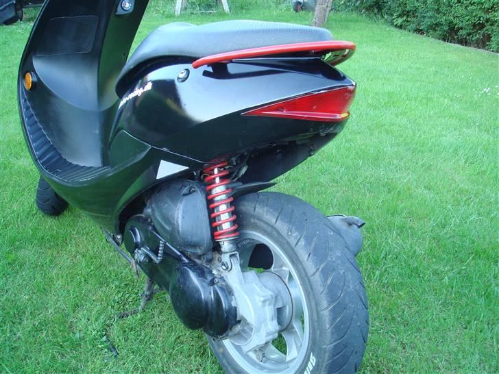 Suzuki estilete SOLGT billede 14