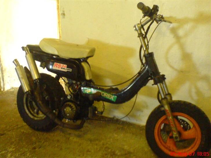 Aprilia fzèr Raketten. billede 1