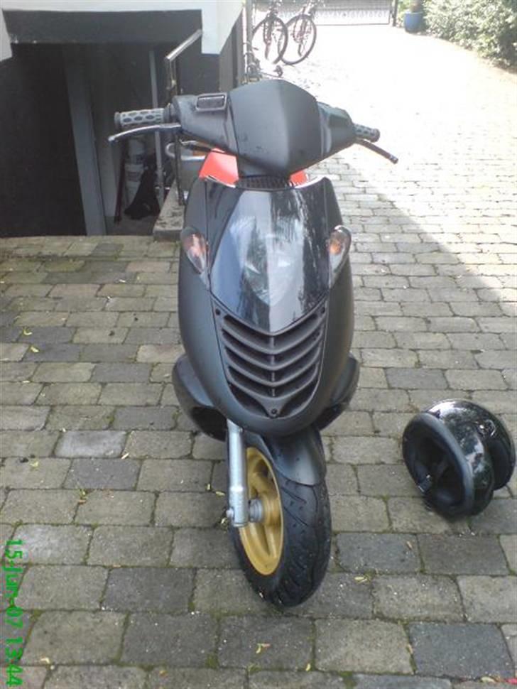 Aprilia Sonic Savner dig :') - ¨sådan ¨står den nu. billede 7