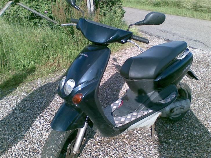 Yamaha neo´s - dørkplade, klar forlygte og tonede blink... billede 2