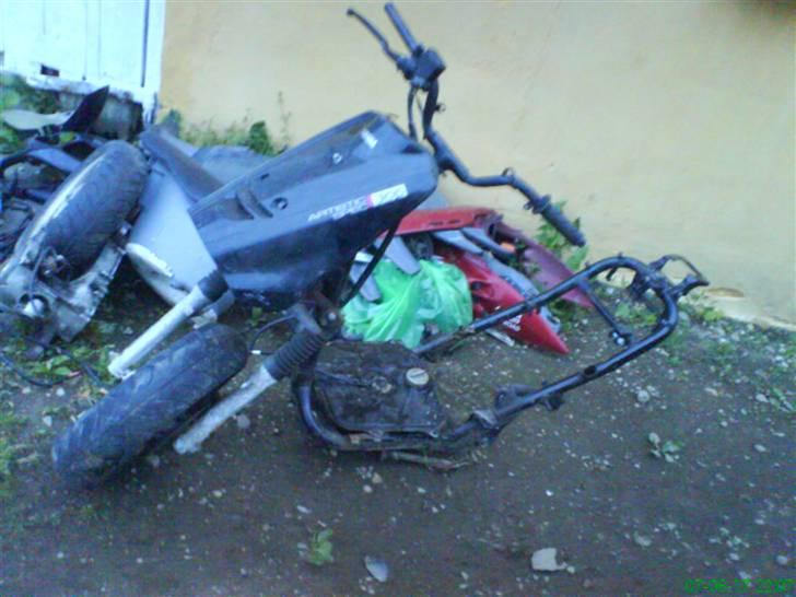 Yamaha jog as BYTTET billede 15