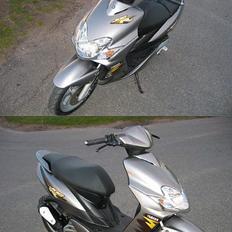 Yamaha jog R ¤vinter scooter¤