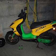 Honda x8r-s *Solgt*