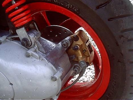 Gilera    Runner ( nye billeder) - Skivebremser bagpå billede 6