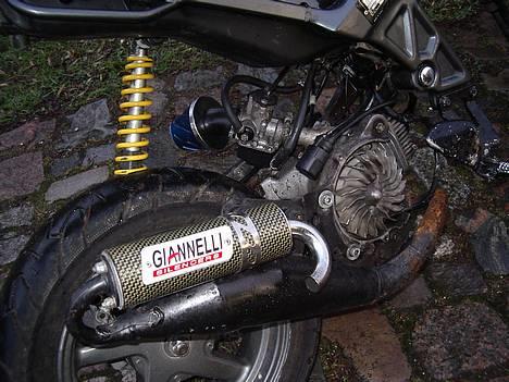 Suzuki Street Magic *SOLGT* billede 6